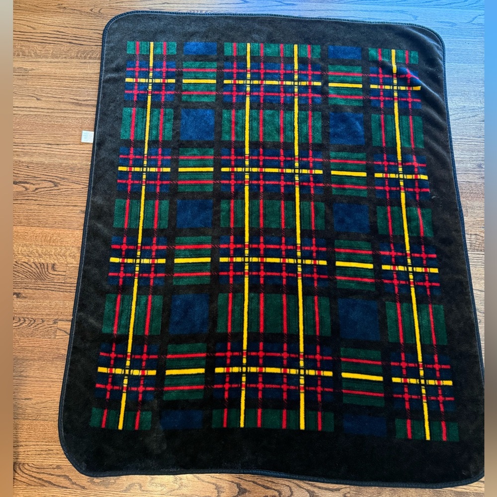 Vtg NOVATEX Throw Blanket Soft Velour Nova Textile Rivera Mexico 60x54 Plaid